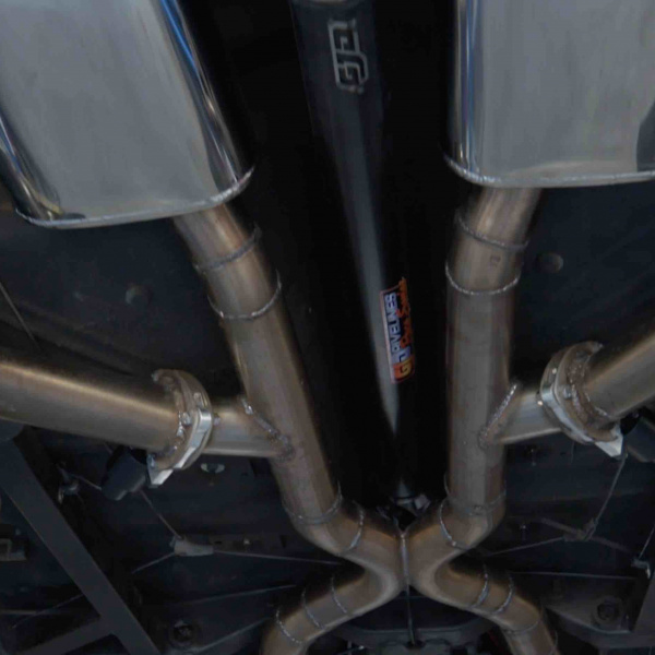 Challenger gets Nascar Style Exhaust Tips Valigrunt Performance
